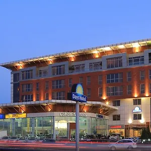 Days By Wyndham Hotel Baku