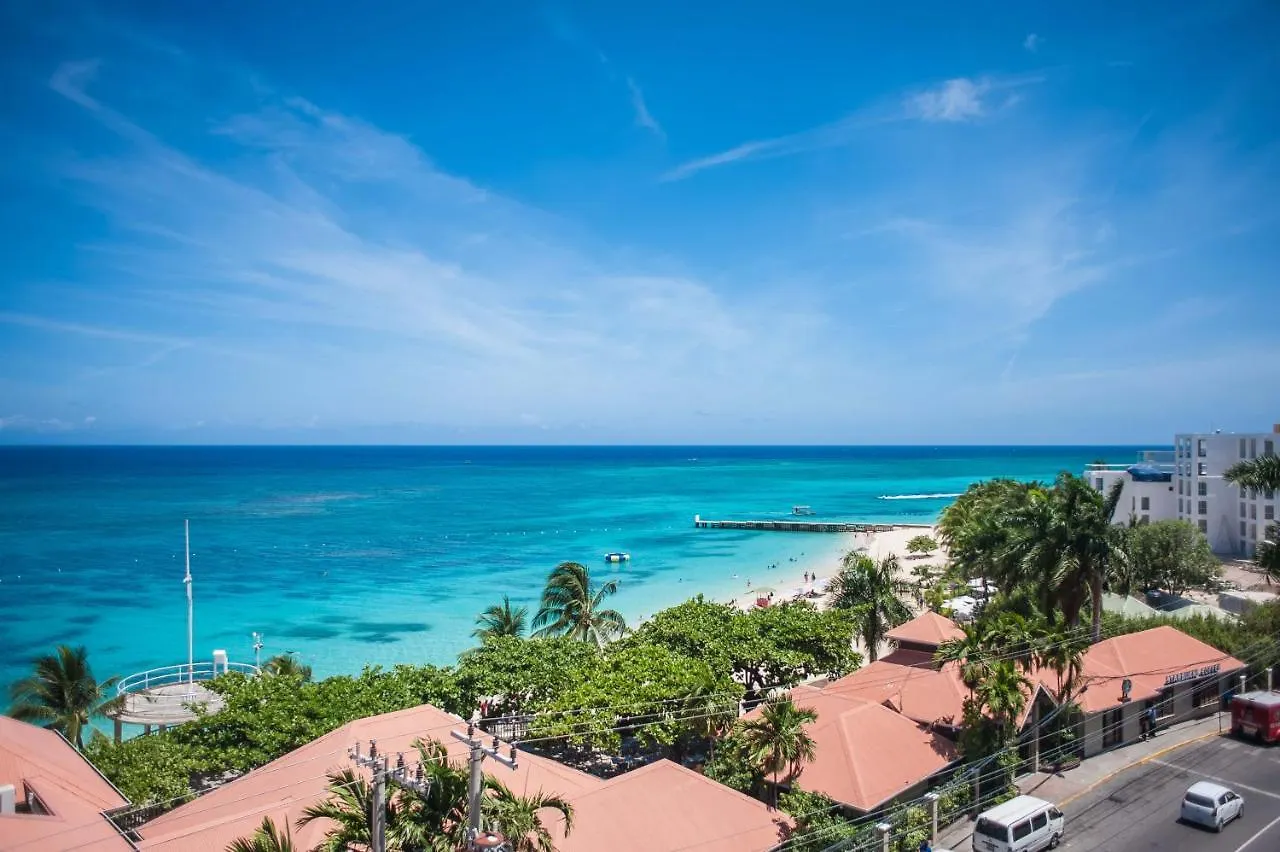 Montego Bay Club Beach Resort Apartment